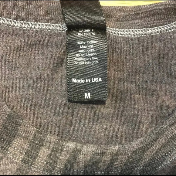 OBEY 1st Run Shepard Fairey Tee - Picture 3 of 3